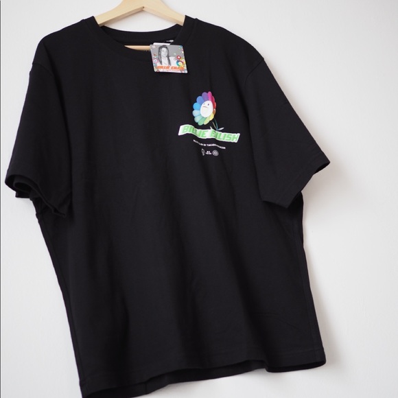 Billie Eilish Takashi Murakami oversized graphic music album uniqlo t shirt - Picture 7 of 8